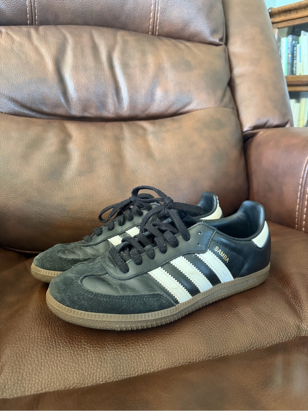 adidas Samba Men’s Black/White Leather & Suede Sneakers